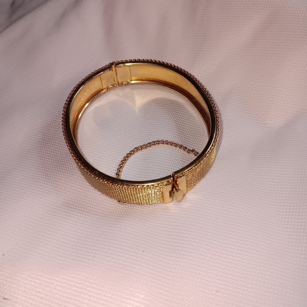 Vintage 6" Solid Mesh-Like Hinged Cuff Bracelet With Attached Safety Chain